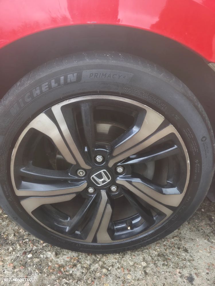 Honda Civic 1.0 i-VTEC Executive Premium - 10