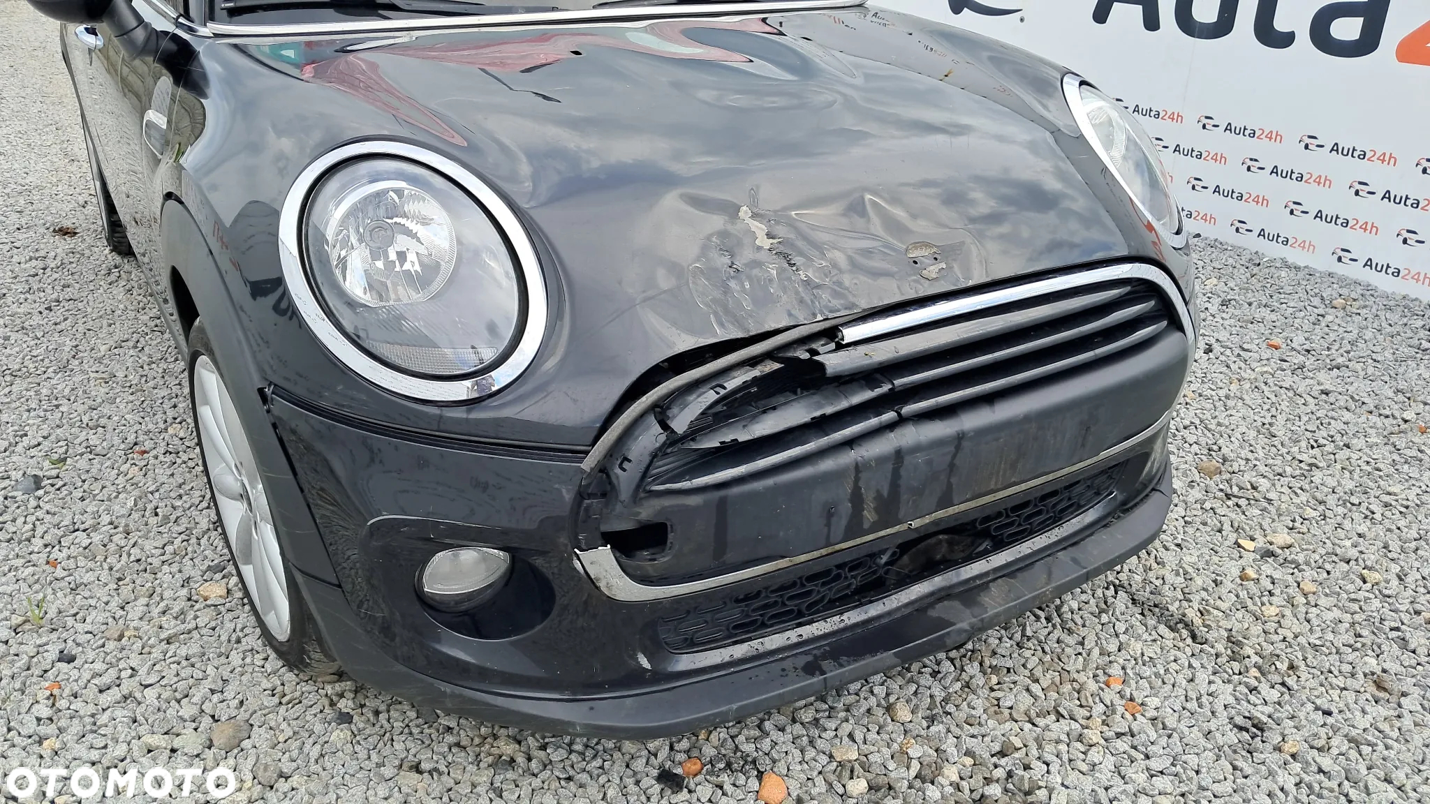 MINI ONE First - 17