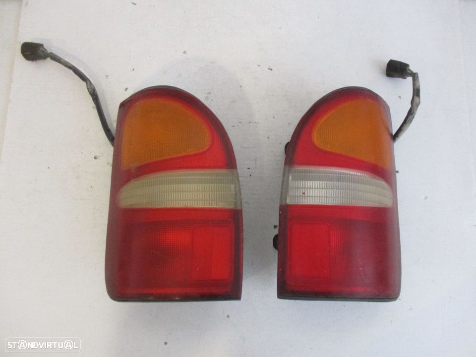 Farol Farolim Kia Pregio Esquerdo Direito - 1