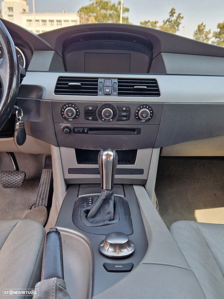 BMW 525 dA Touring - 6