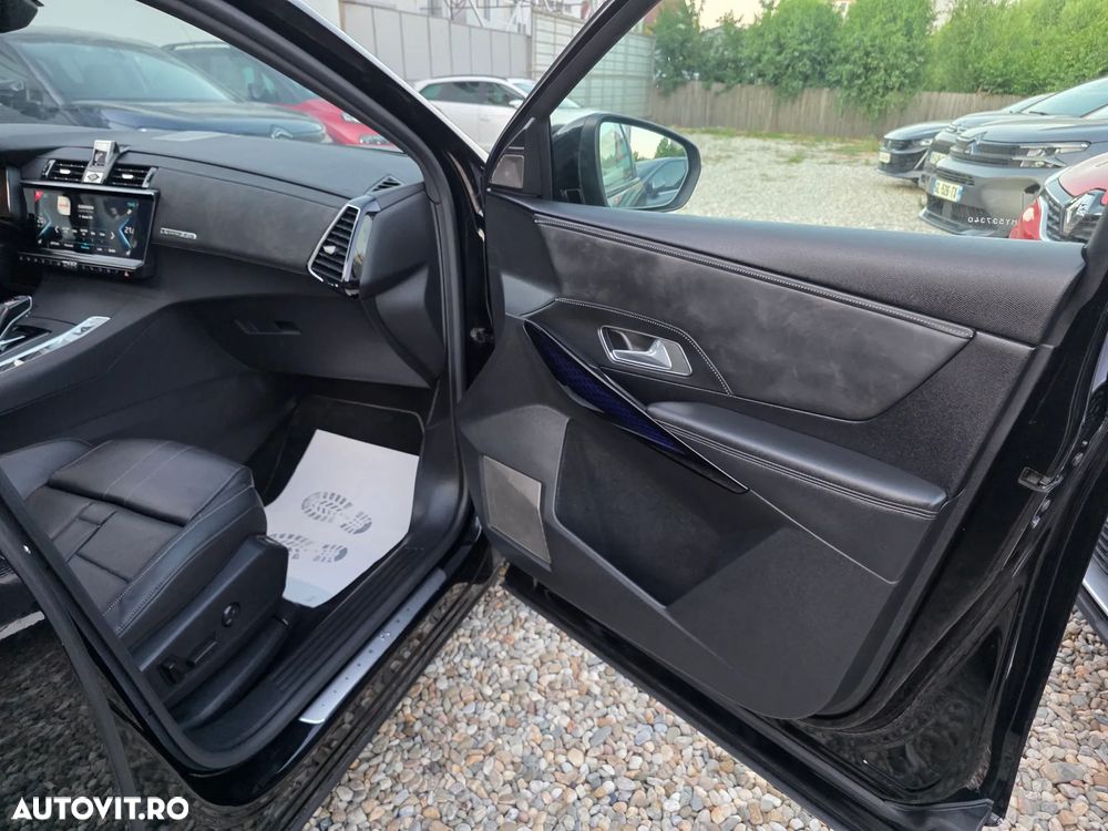 DS Automobiles DS 7 Crossback Crossback 4x4 LOUVRE - 16