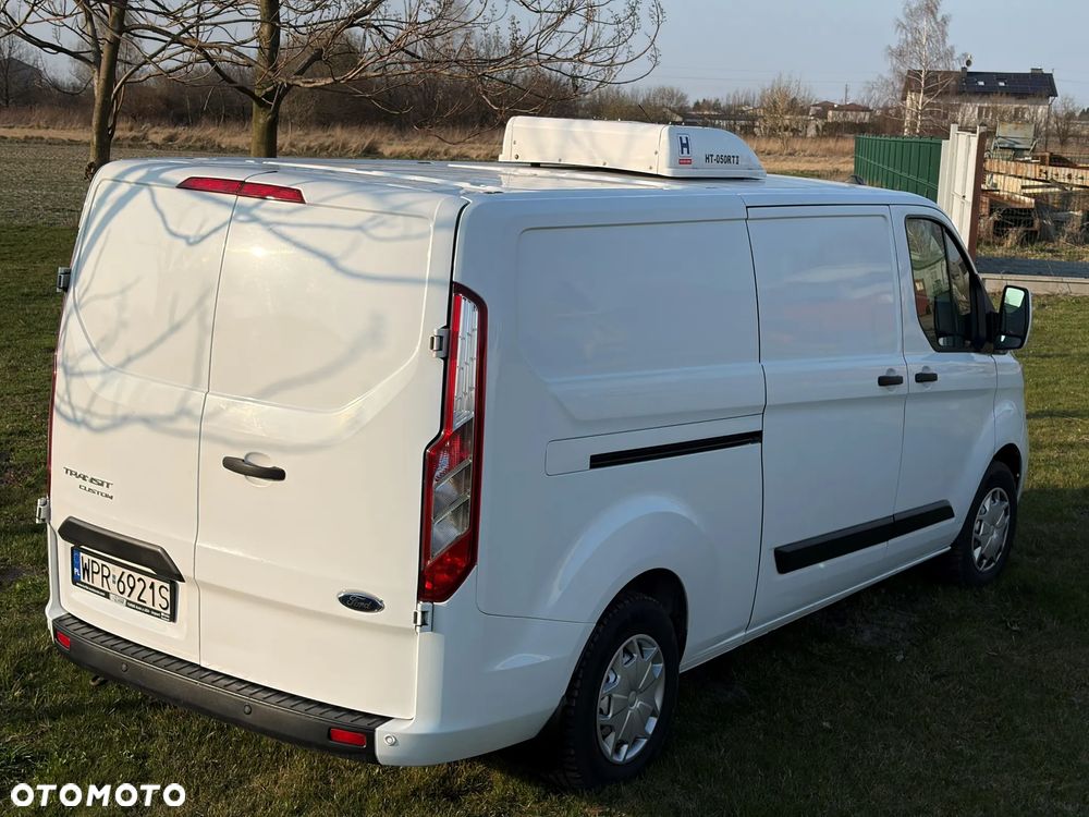 Ford TRANSIT CUSTOM - 8