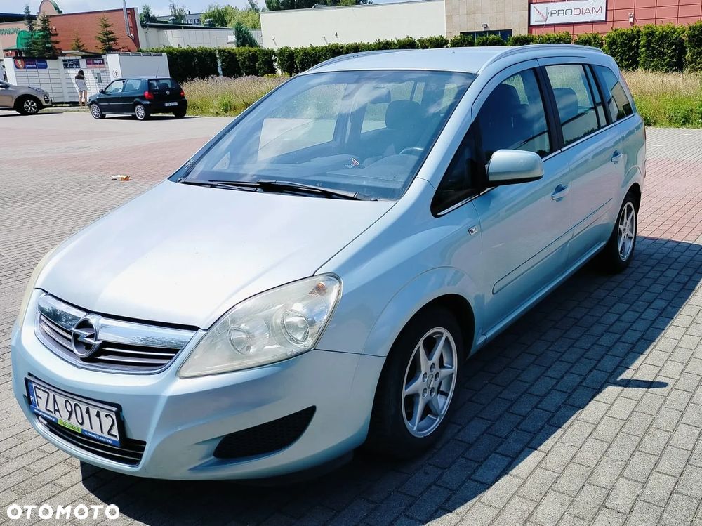 Opel Zafira 1.6 Cosmo - 2
