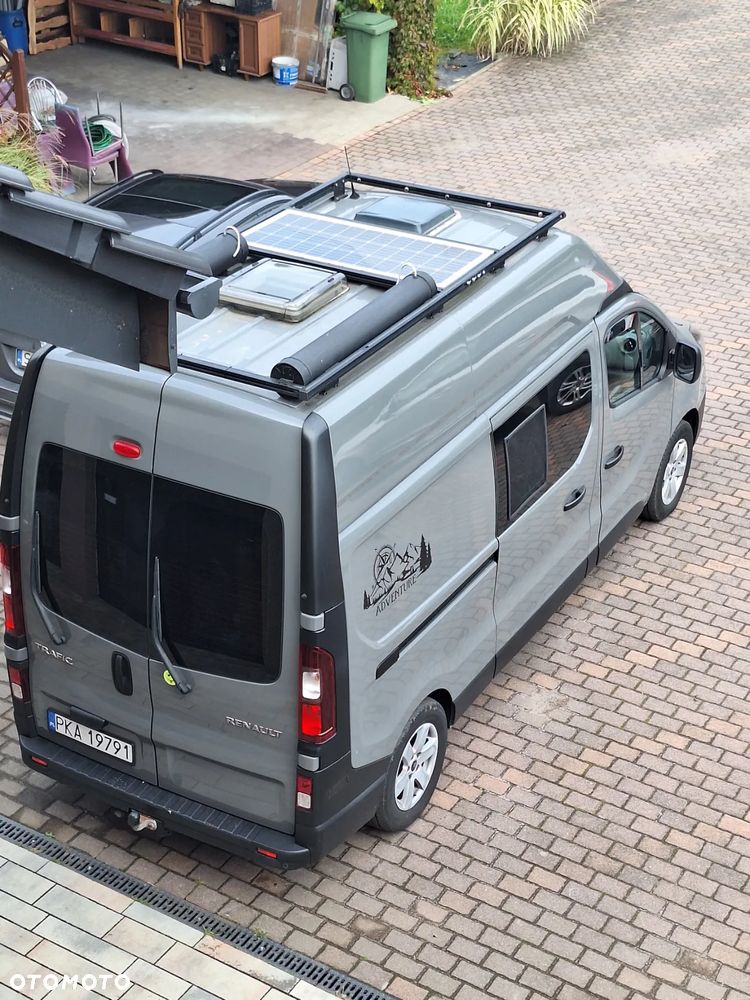 Opel Vivaro - 11