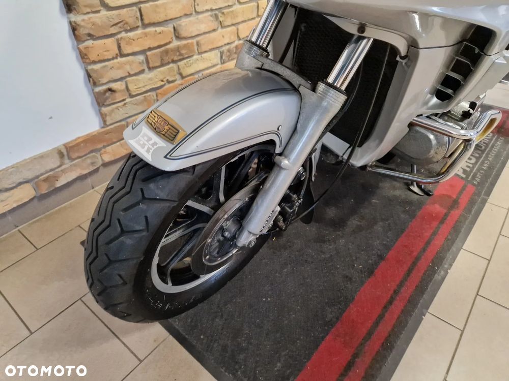 Honda GL - 11