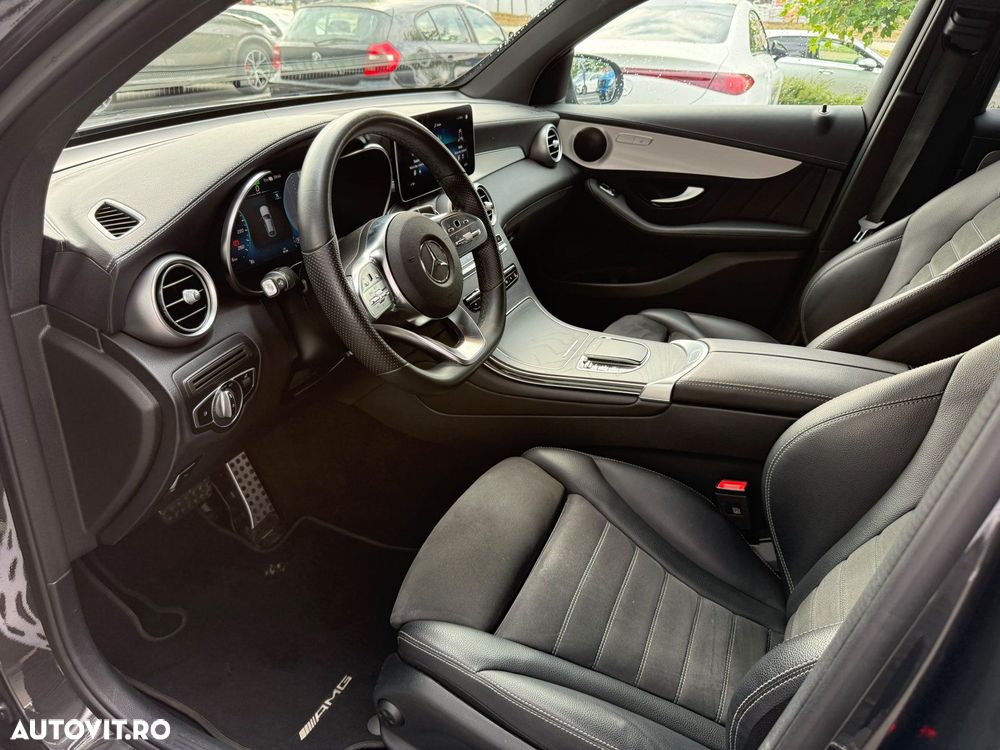 Mercedes-Benz GLC Coupe 300 e 4MATIC PHEV - 8