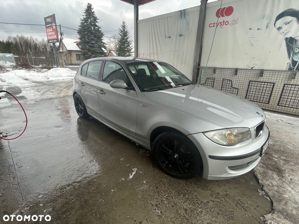BMW Seria 1 118d DPF - 4