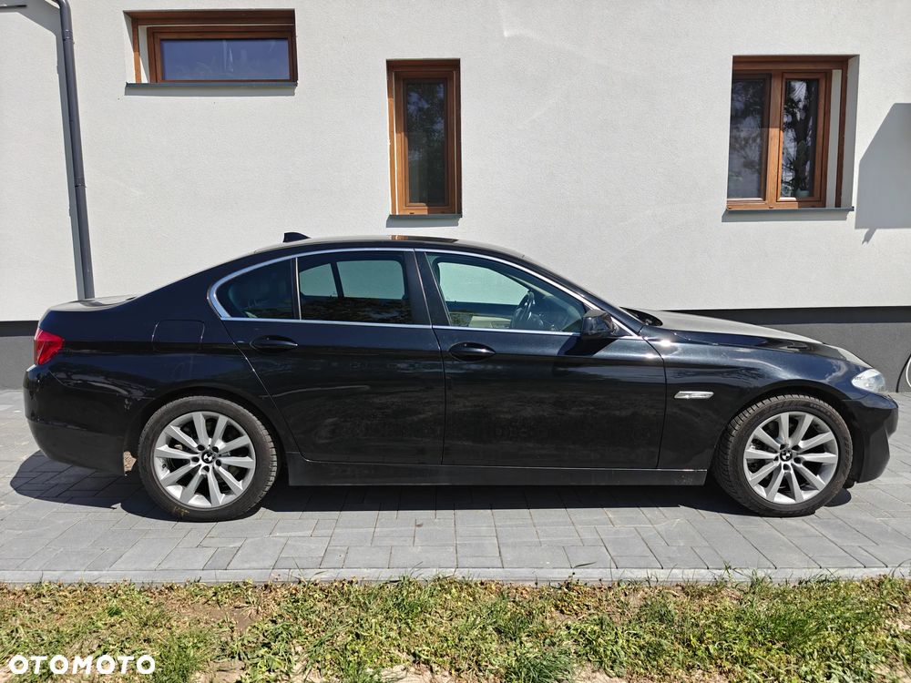 BMW Seria 5 520d xDrive Luxury Line - 14