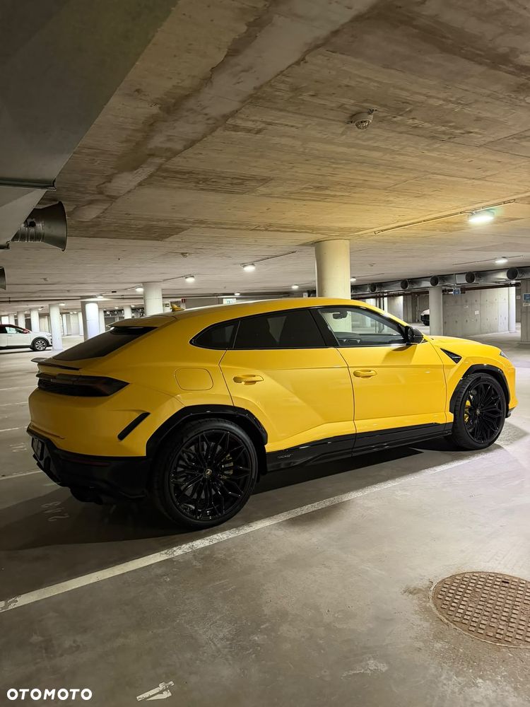 Lamborghini Urus - 2