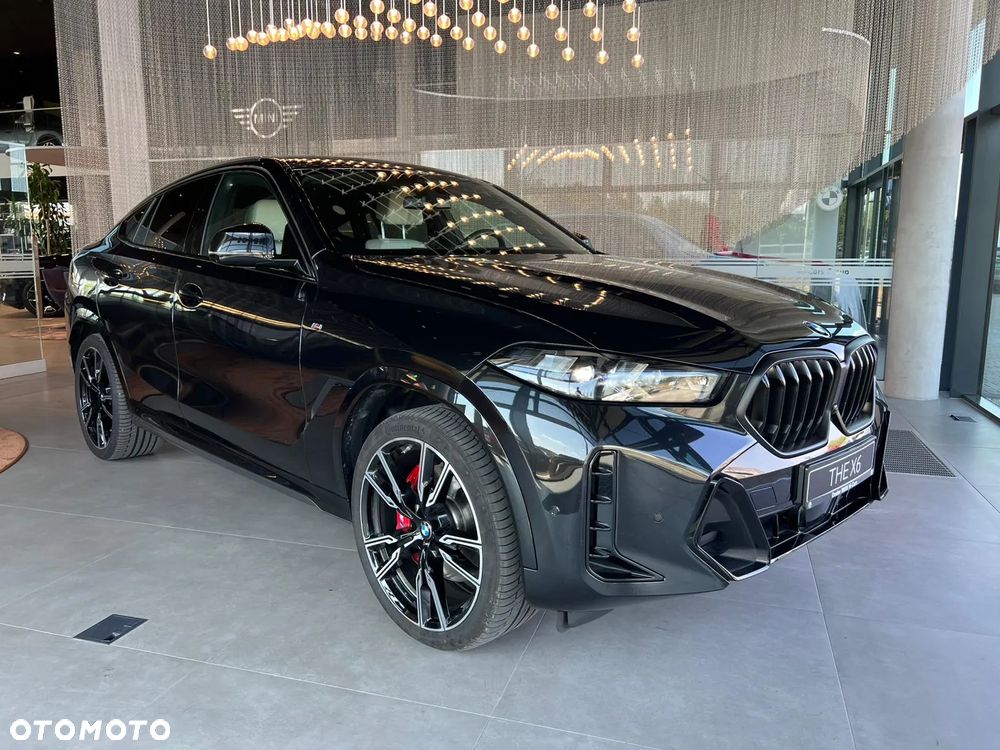 BMW X6 xDrive40d mHEV - 8