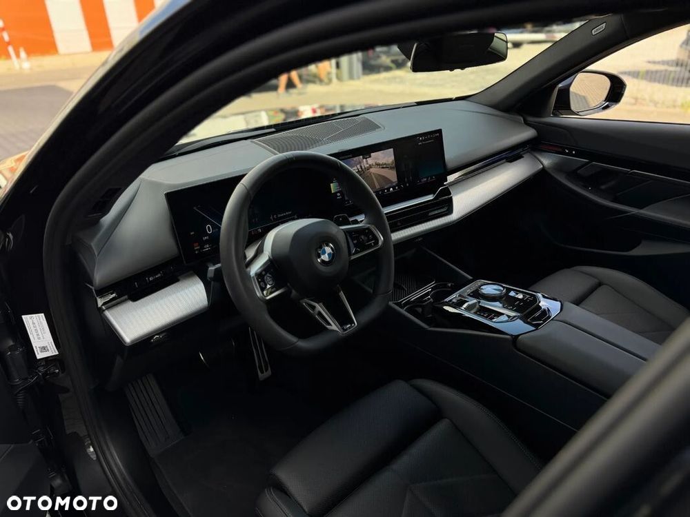 BMW Seria 5 520d xDrive mHEV M Sport - 6