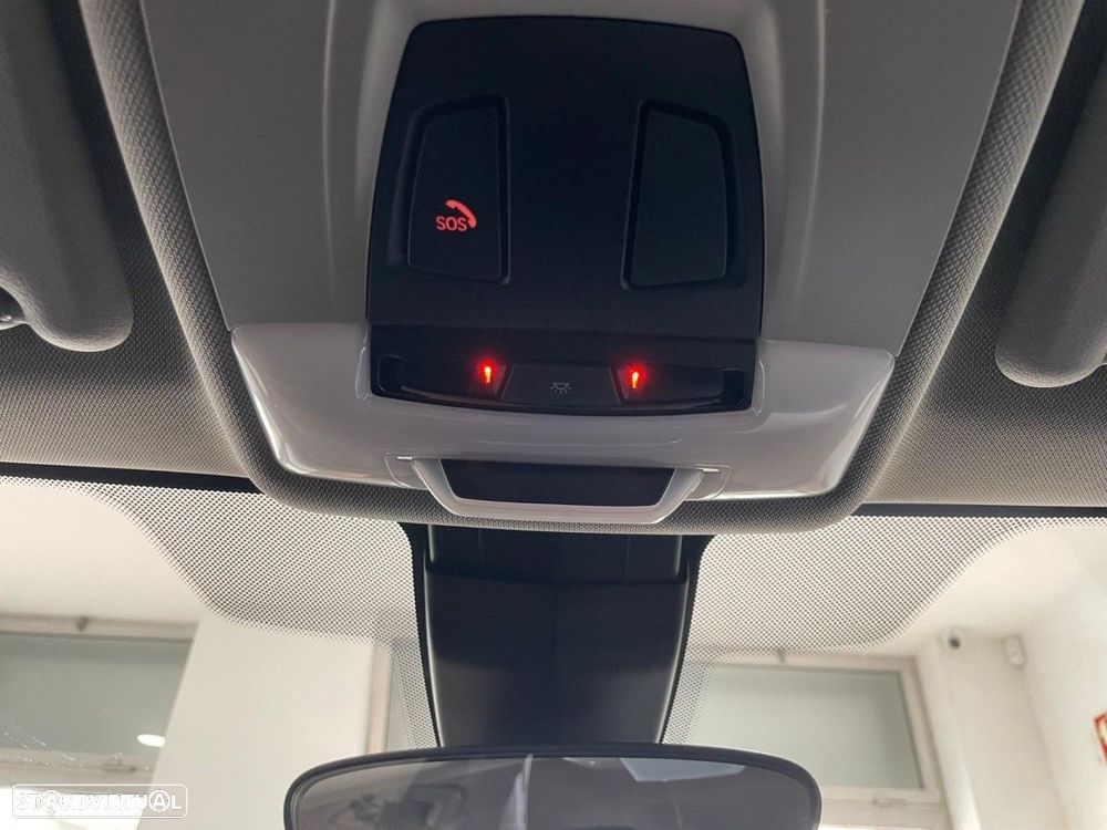 BMW 216 Active Tourer d Line Luxury - 8