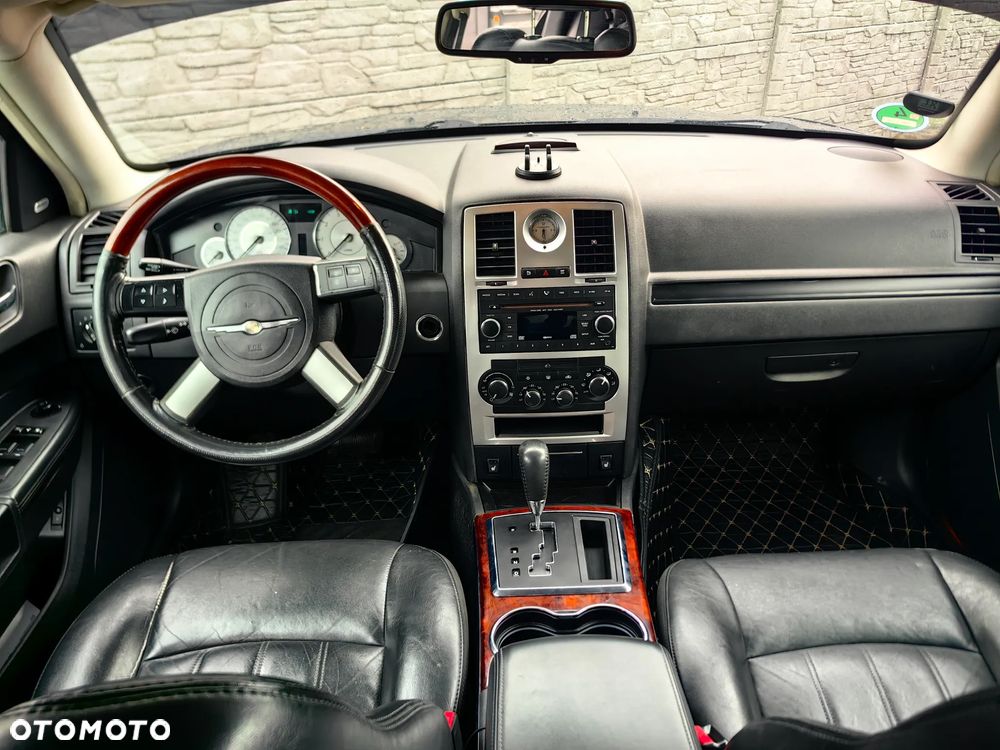 Chrysler 300C - 20