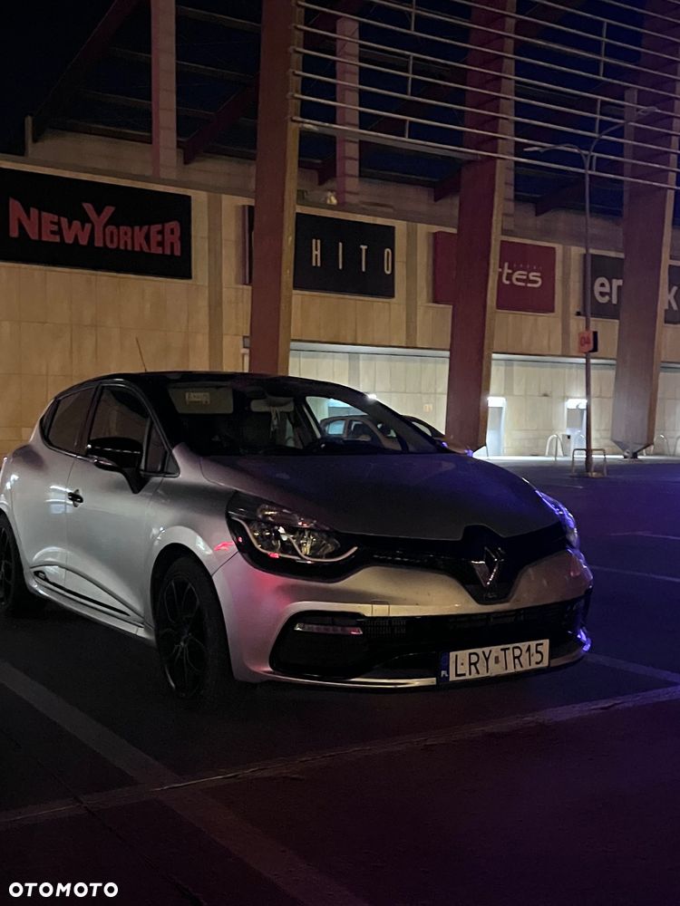 Renault Clio 1.6 R.S 200 EDC - 19