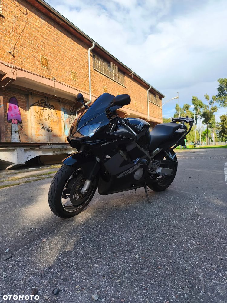 Honda CBR - 2