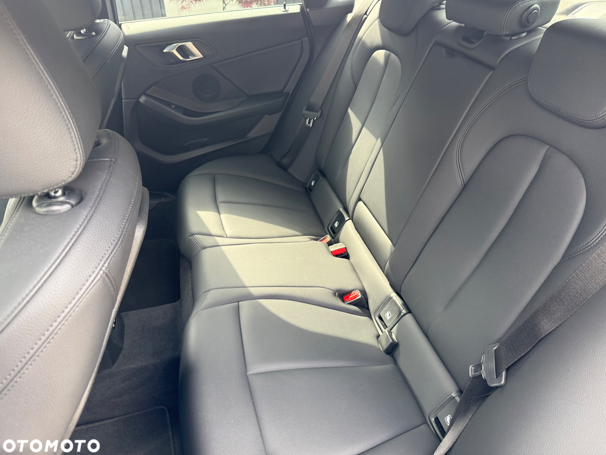 BMW Seria 2 220d xDrive M Sport - 27