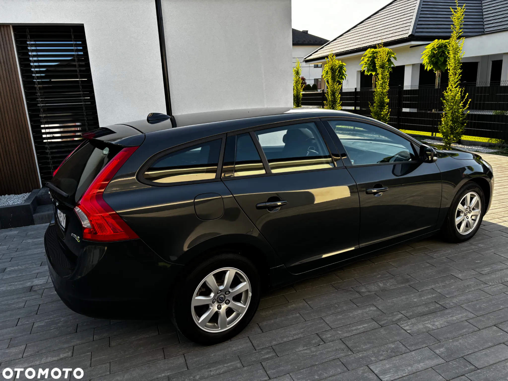 Volvo V60 D2 Momentum - 22