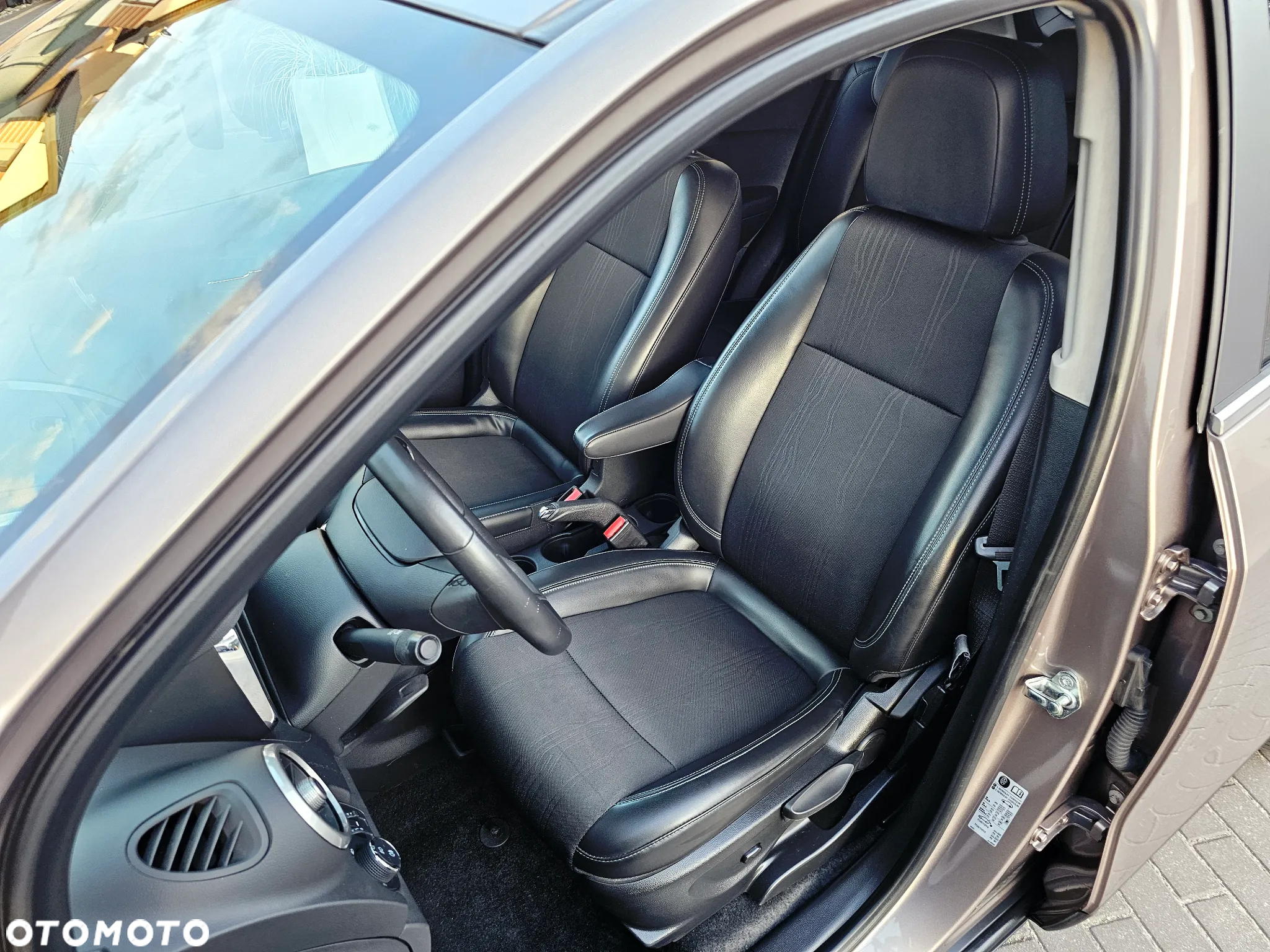 Chevrolet Trax 1.6 LT - 35