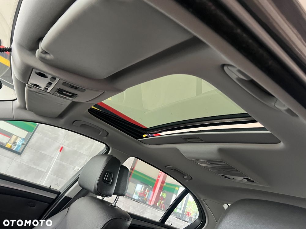 BMW Seria 5 - 16