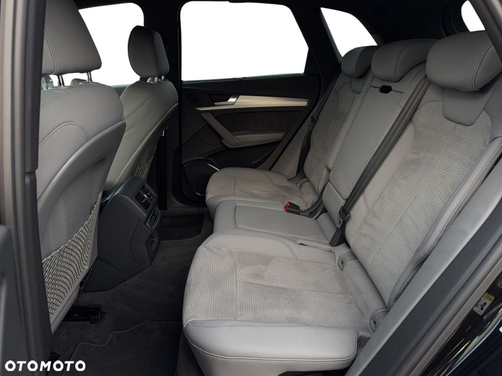 Audi Q5 55 TFSI e Quattro S Line S tronic - 11