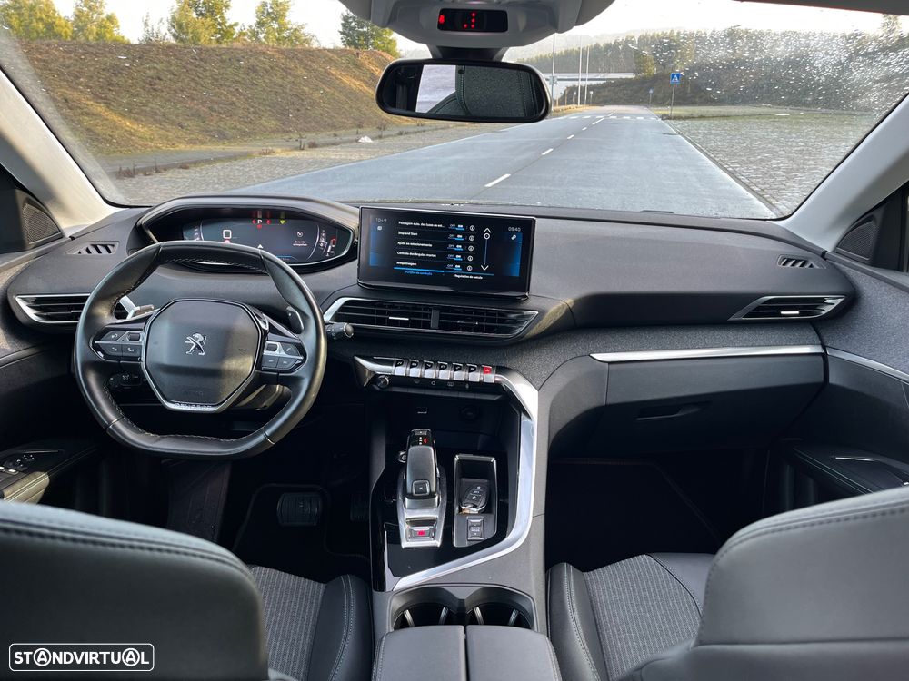 Peugeot 3008 1.5 BlueHDi Allure EAT8 - 22