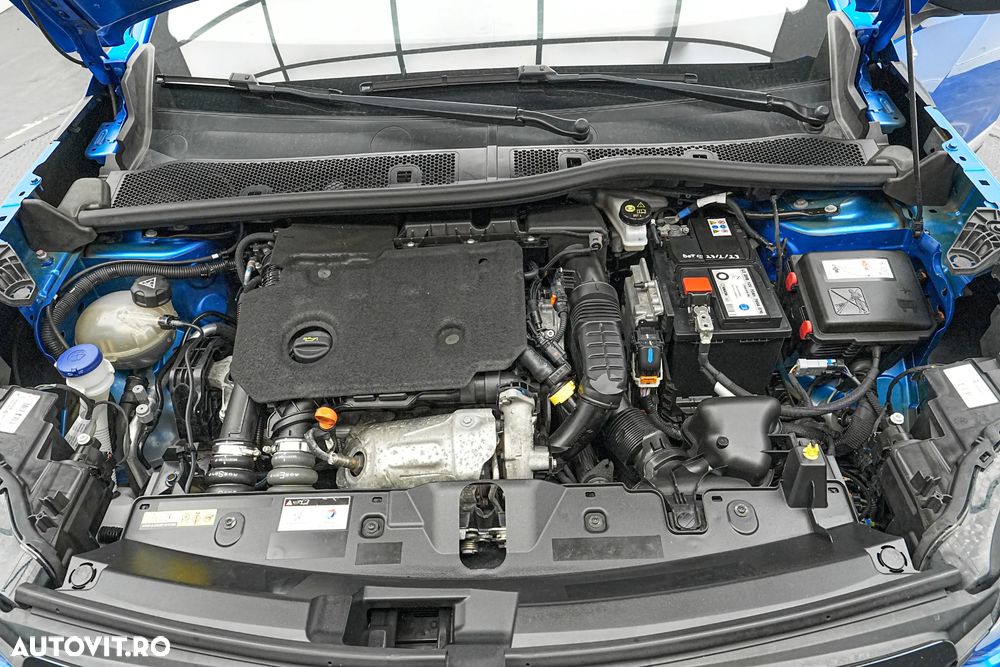 Peugeot 2008 1.5 BlueHDI 130 S&S EAT8 Allure - 25