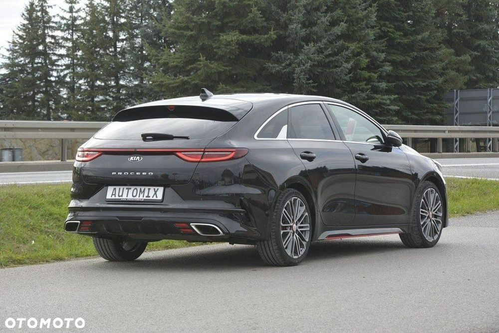 Kia ProCeed 1.6 T-GDI GT DCT - 9