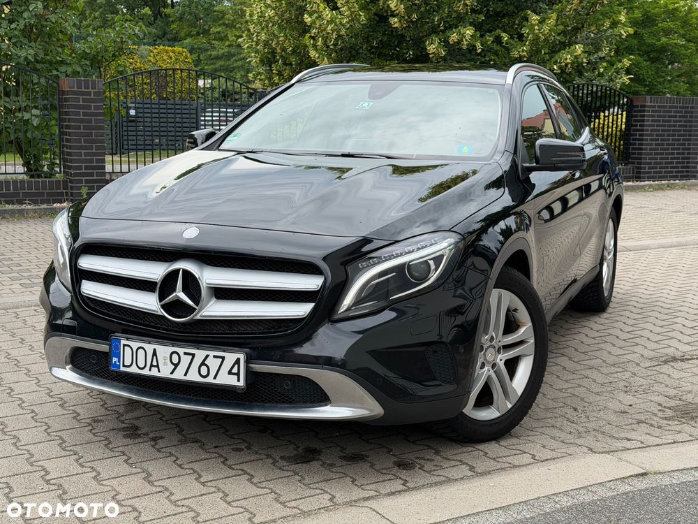 Mercedes-Benz GLA 200 7G-DCT Style - 2