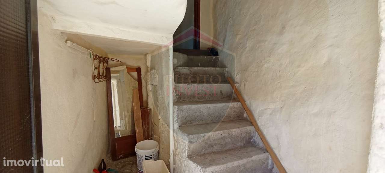 Moradia Geminada T2 Venda em Santos Evos,Viseu - Grande imagem: 2/13