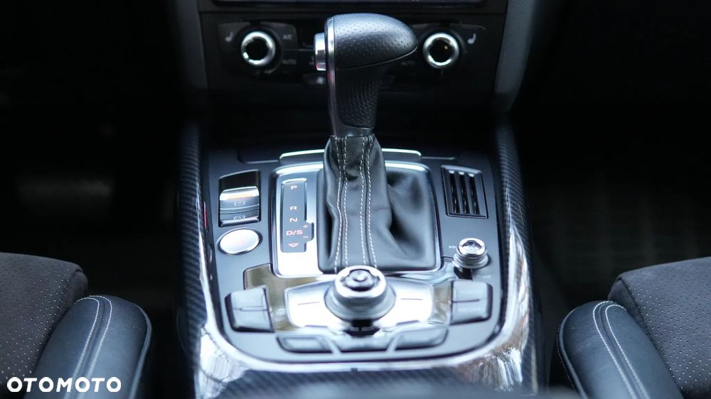 Audi Q5 2.0 TDI Quattro S tronic sport - 33