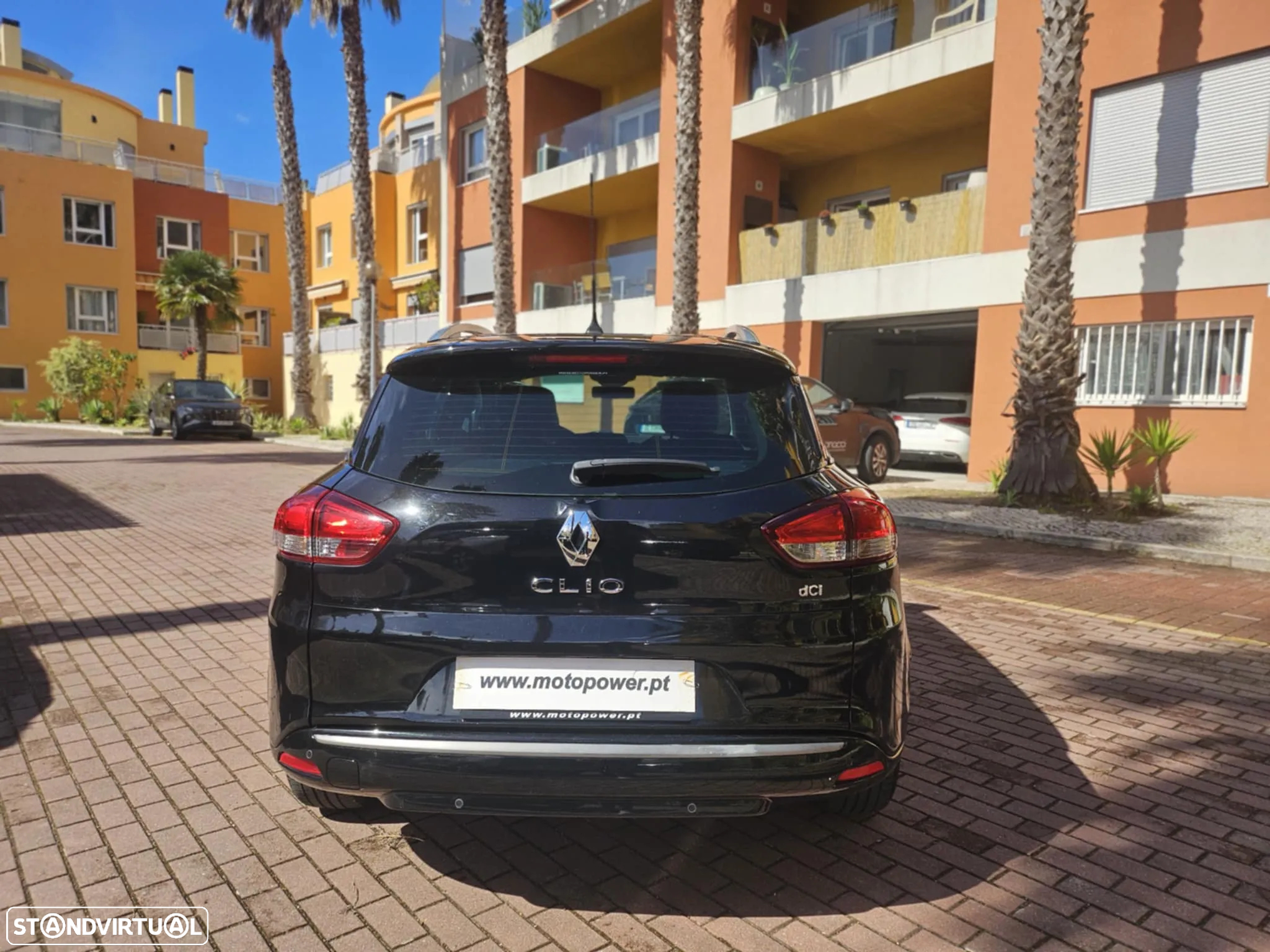 Renault Clio Sport Tourer dCi 90 Limited - 6