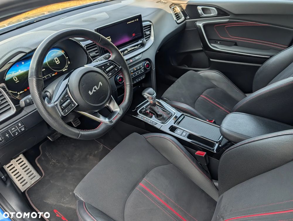 Kia ProCeed 1.6 T-GDI DCT7 OPF GT - 16