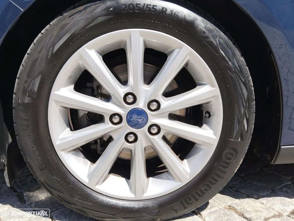 Ford Focus SW 1.0 EcoBoost Titanium Aut. - 17
