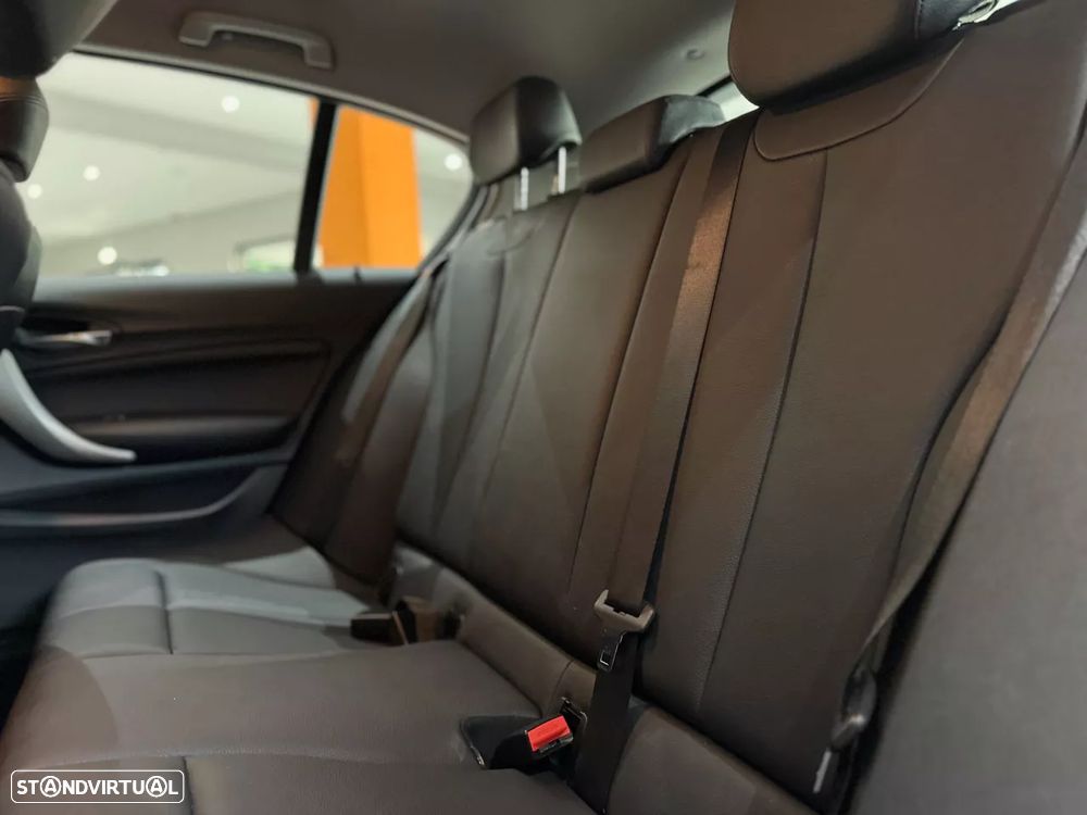 BMW 116 d Urban Line - 13