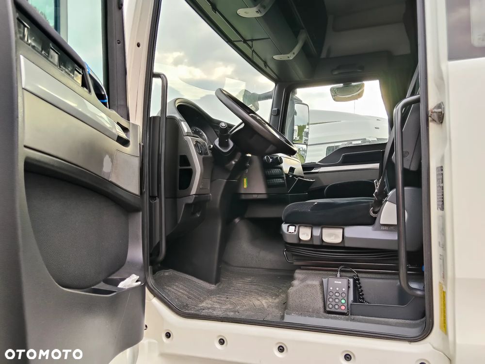 MAN TGX - 17