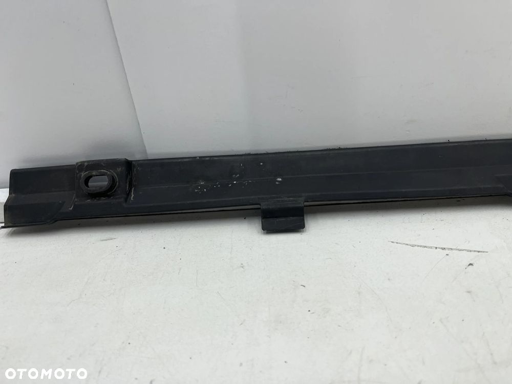 Listwa zderzaka Ford C-Max Mk2 Focus Mk3  10-19r. przód listwa dolna pod zderzak osłona AM51-R001A06 - 6