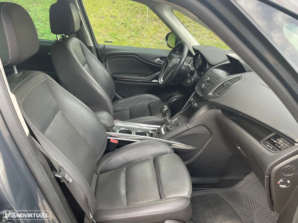 Opel Zafira 1.6 CDTi Dynamic S/S - 18
