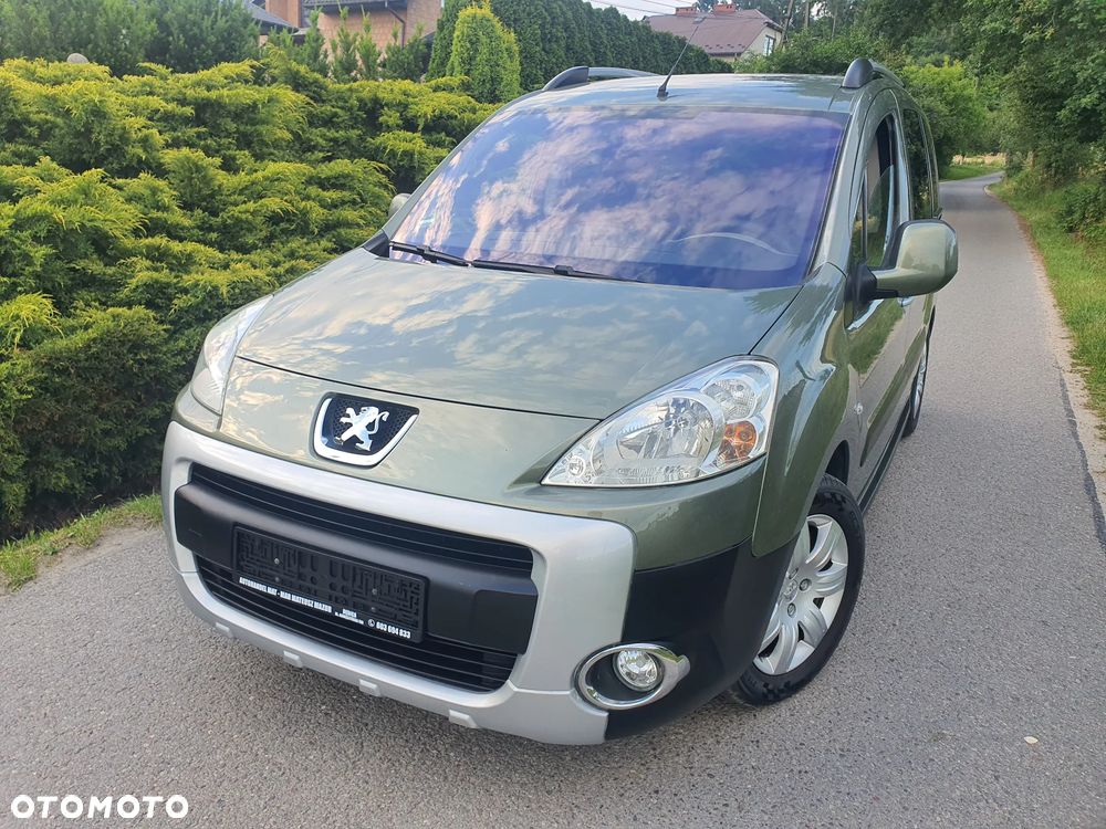 Peugeot Partner 110 Family - 10