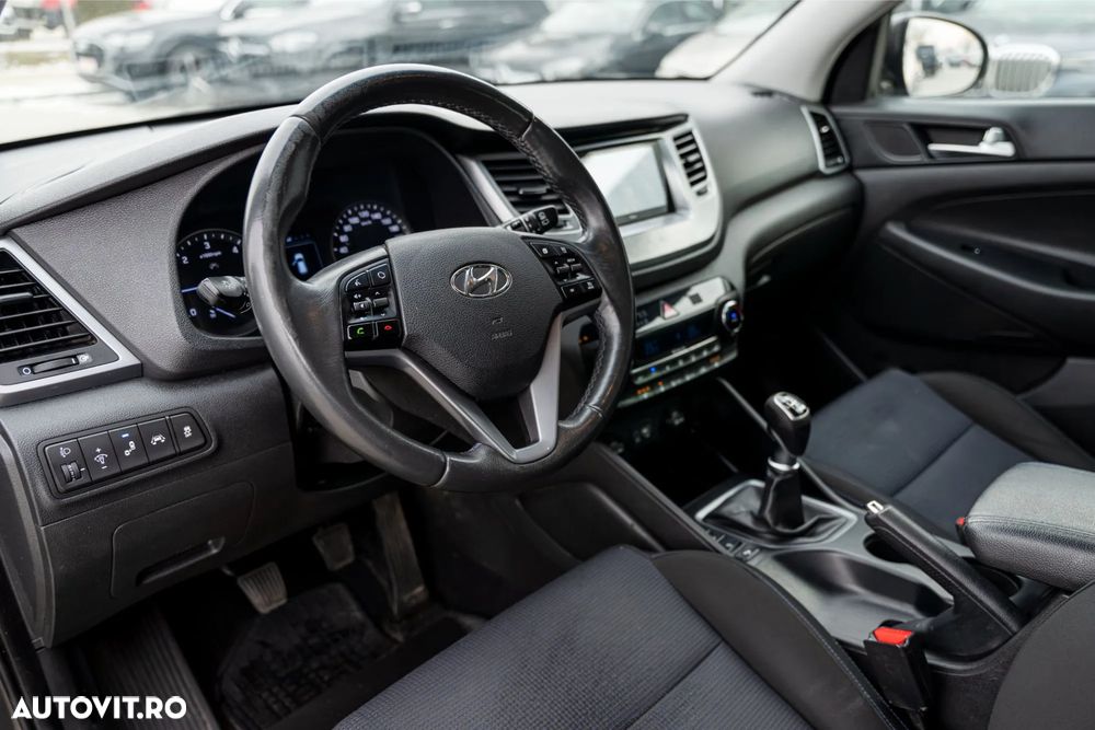 Hyundai Tucson 2.0 CRDI 2WD Style - 6