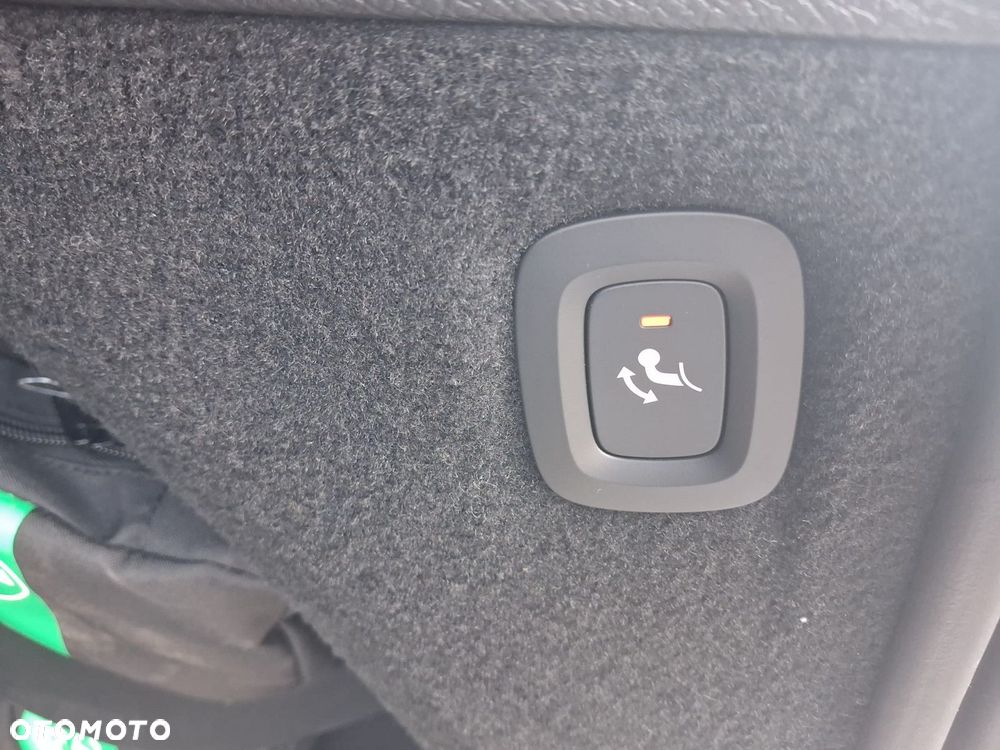 Volvo XC 90 - 26