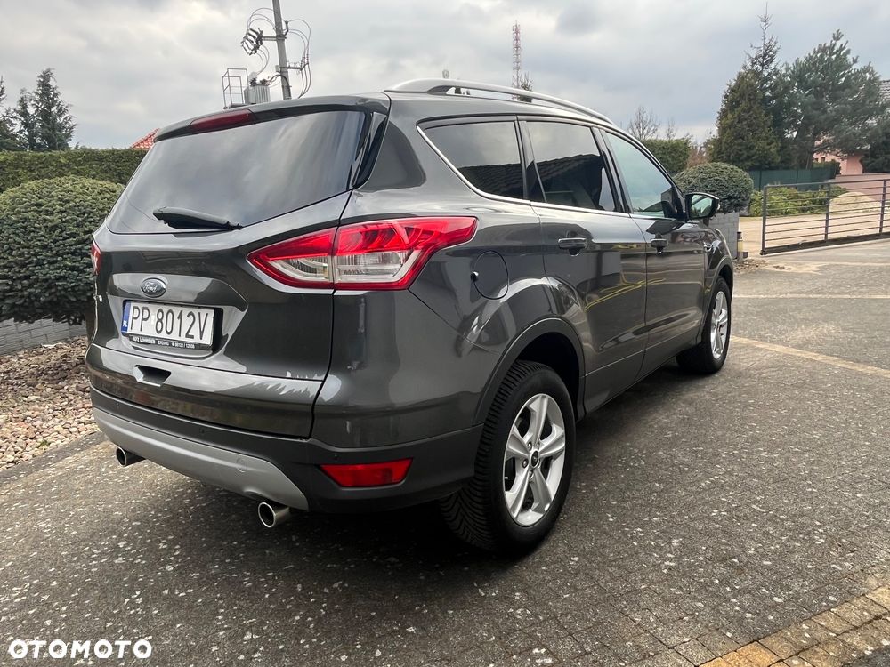 Ford Kuga 2.0 TDCi 4x4 Titanium - 8