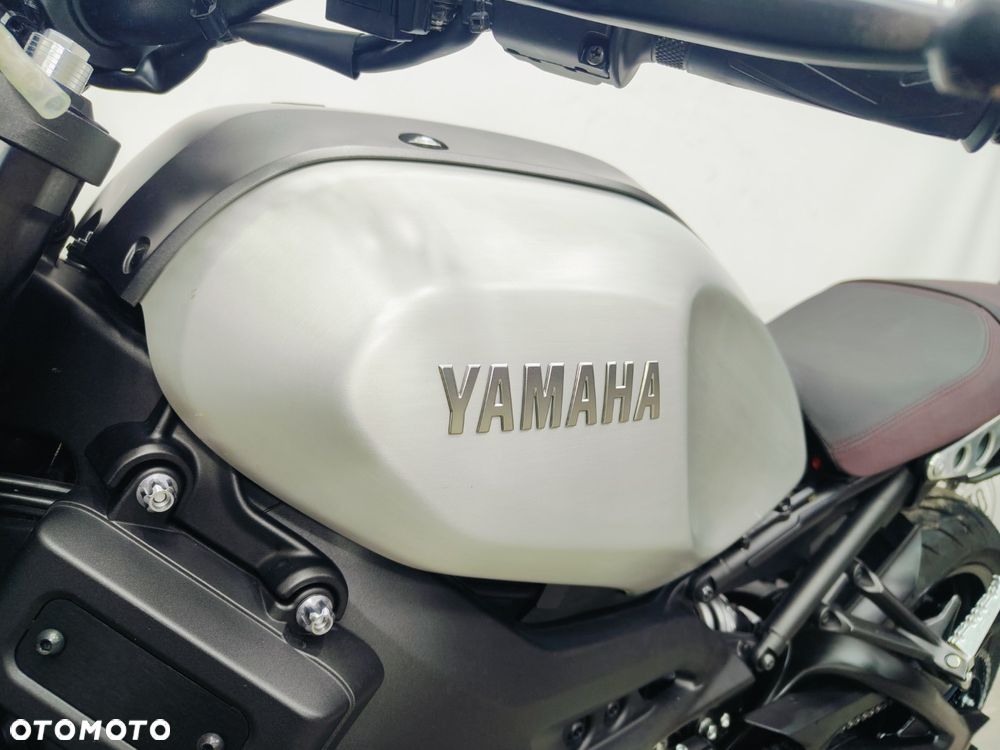 Yamaha XSR - 22
