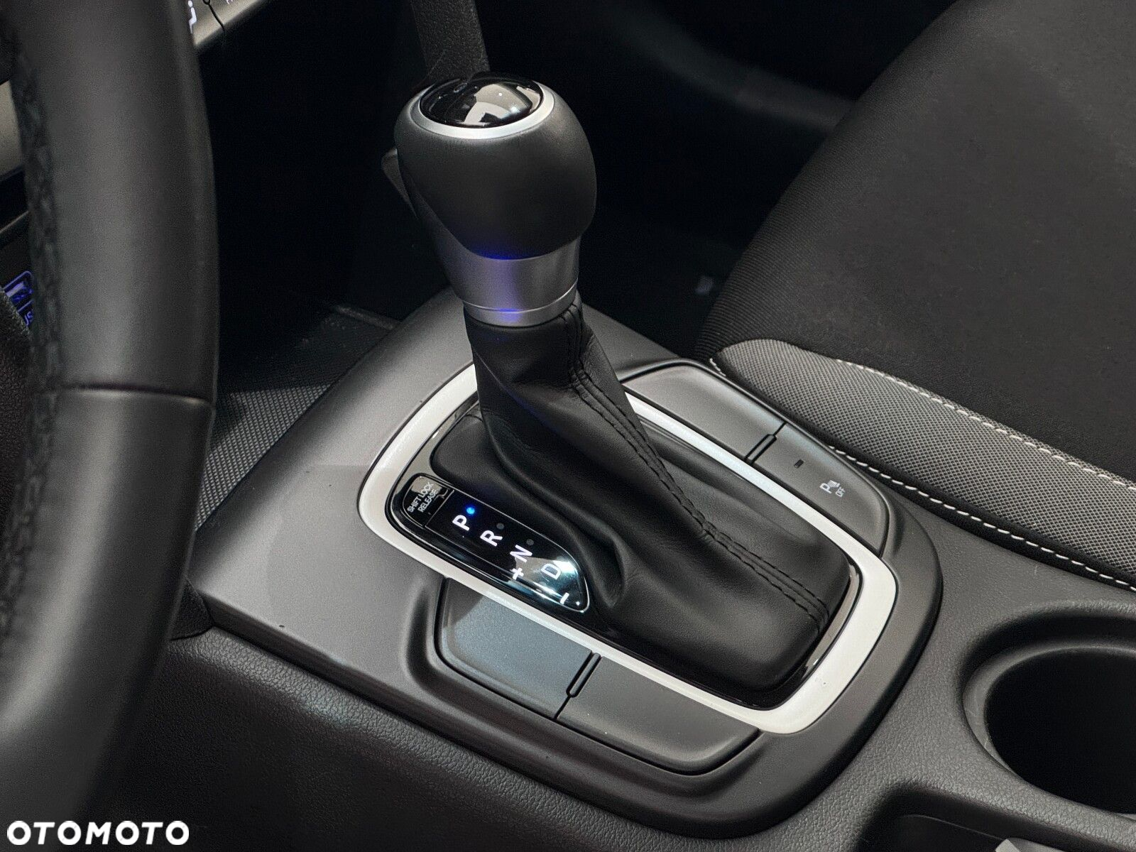 Hyundai Kona - 8