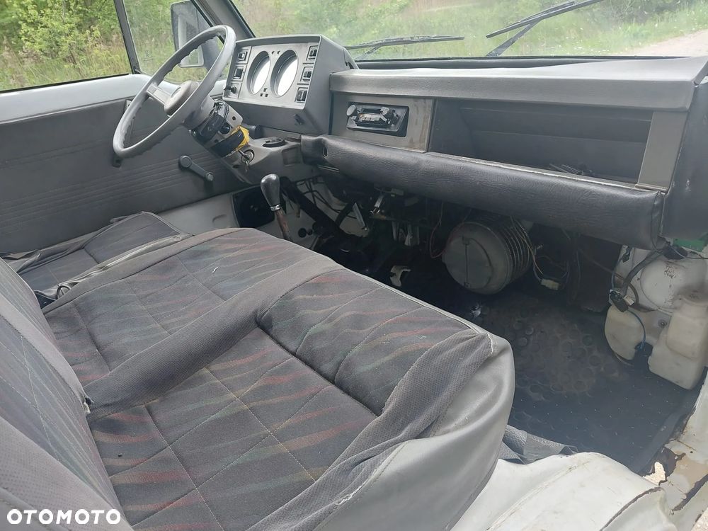 Kia Ceres - 15