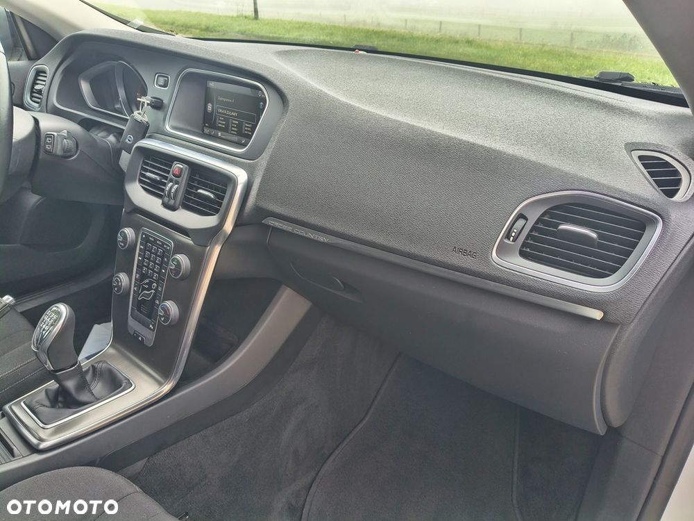 Volvo V40 Cross Country D2 - 22