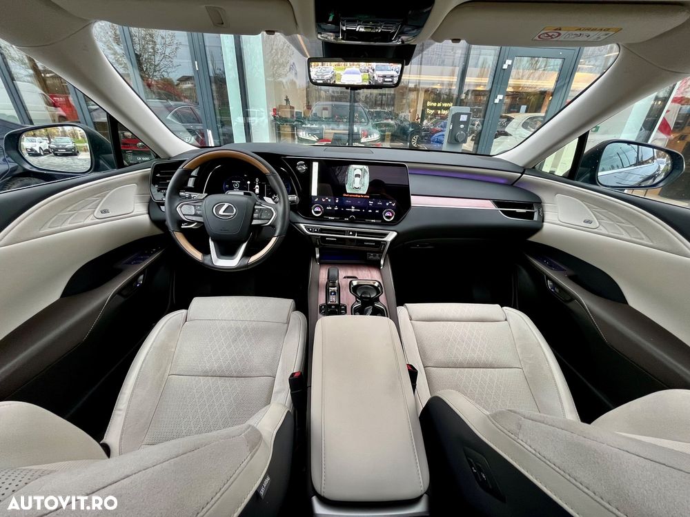 Lexus Seria RX 450h+ E-Four PHEV Luxury - 13