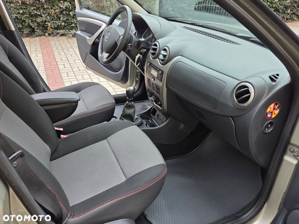 Dacia Duster 1.5 dCi Laureate - 17