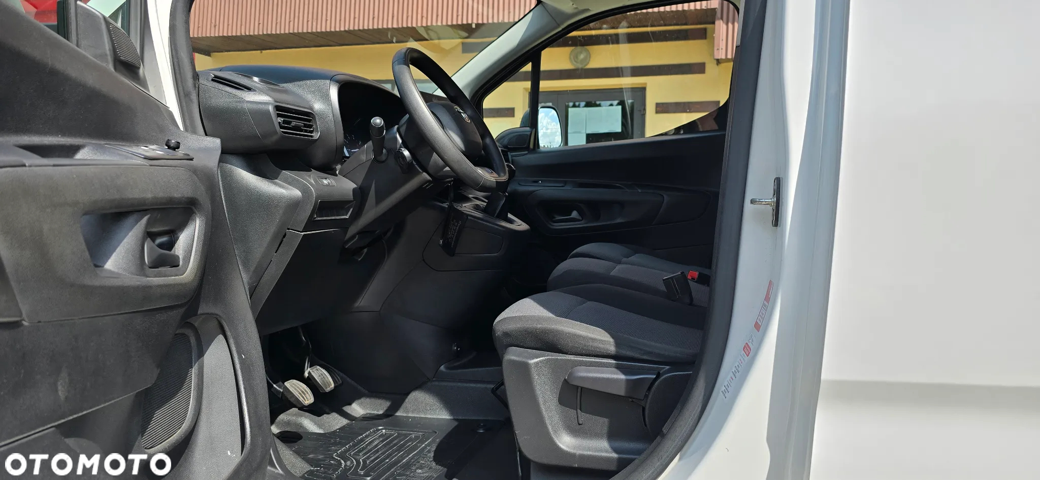 Toyota ProAce Kombi 1.5 D-4D Compact 2,6t - 5