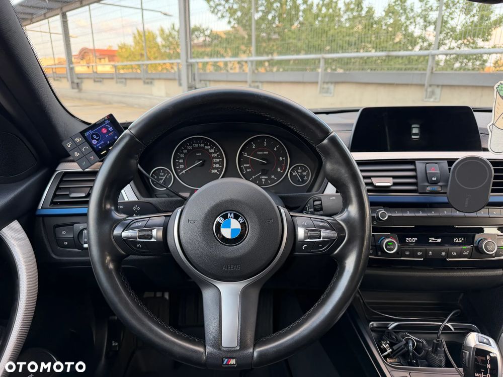 BMW Seria 3 320d xDrive M Sport sport - 11