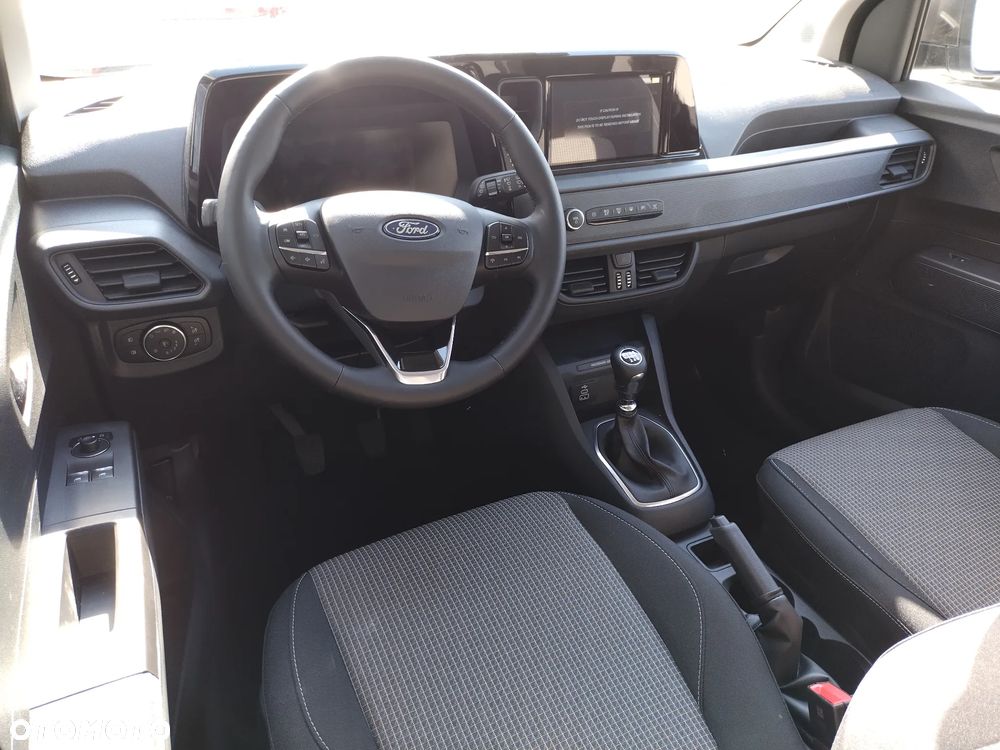 Ford Tourneo Courier 1.0 EcoBoost Trend - 5